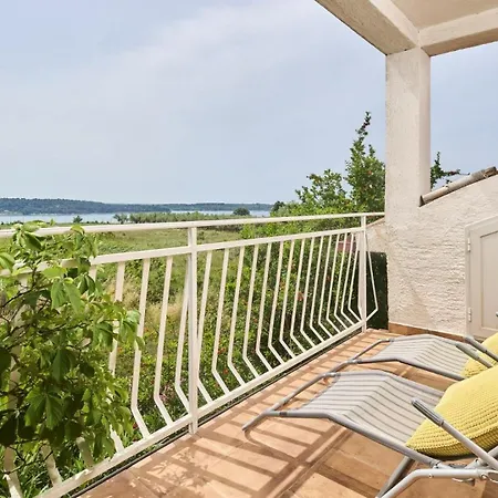 Dajana アパート Novigrad Istria